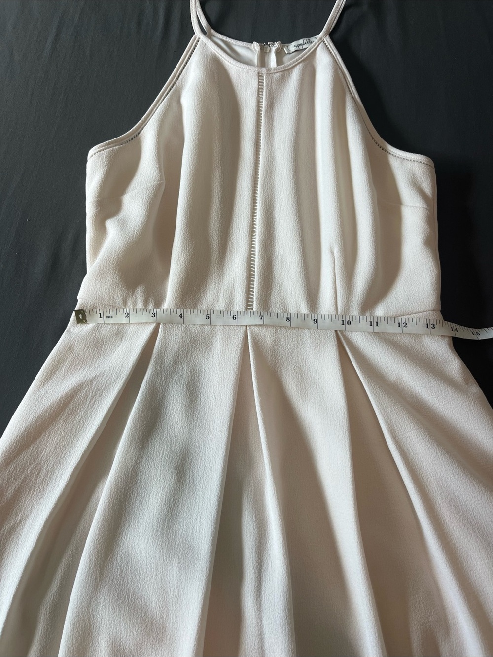 Minimalist Sleeveless Cream Fit-and-Flare Mini Dress - Picture 4 of 7